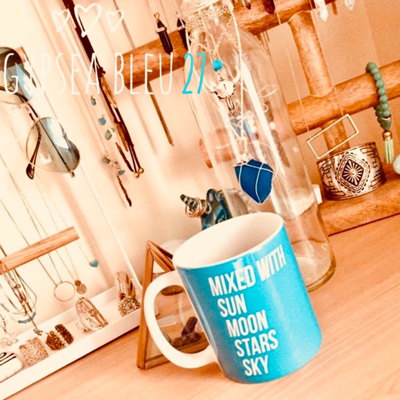 good vibes & kind souls always welcome! 🌈✌🏽 - Picture 4 of 9